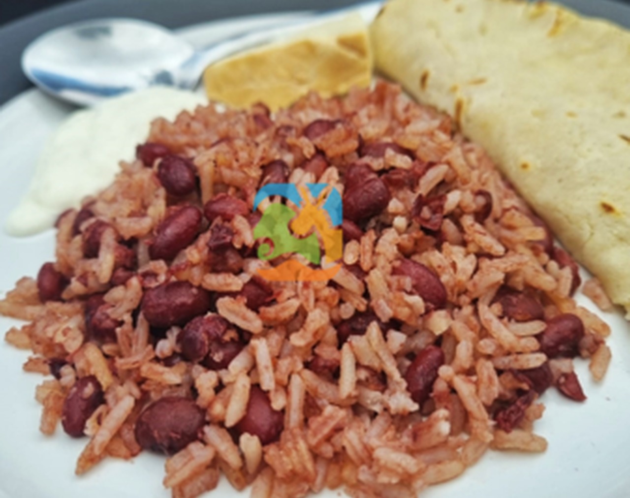 Desayuno nicaragüenses en Hostal Della Nonna, un desayuno completo con gallo pinto